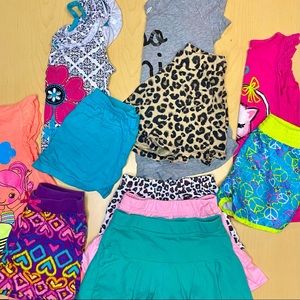 4T Girls Lot - 4 outfits & 3 extra bottoms
